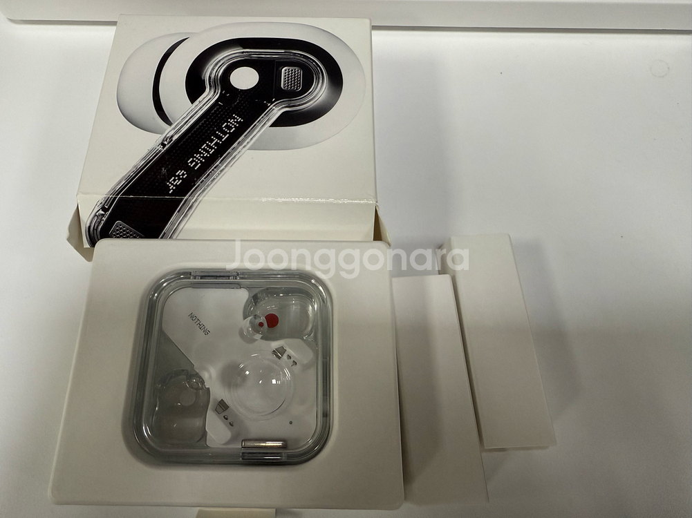낫싱 이어 2024 충전 케이스 본체 + 박스--1