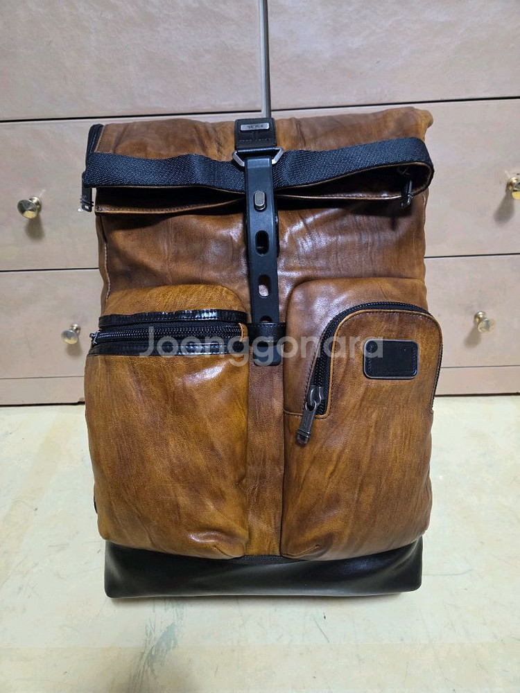 투미 정품 알파브라보 루크 롤탑 레더 백팩--0