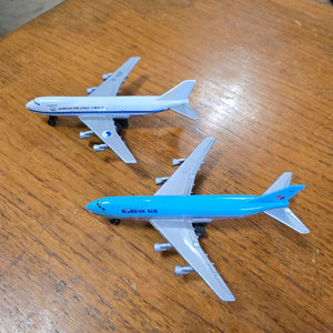 대한항공 보잉 747 다이캐스트 2대