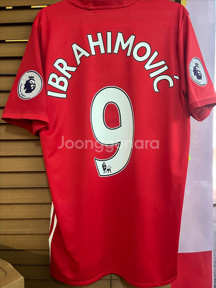 16-17 맨유 즐라탄 유니폼--0