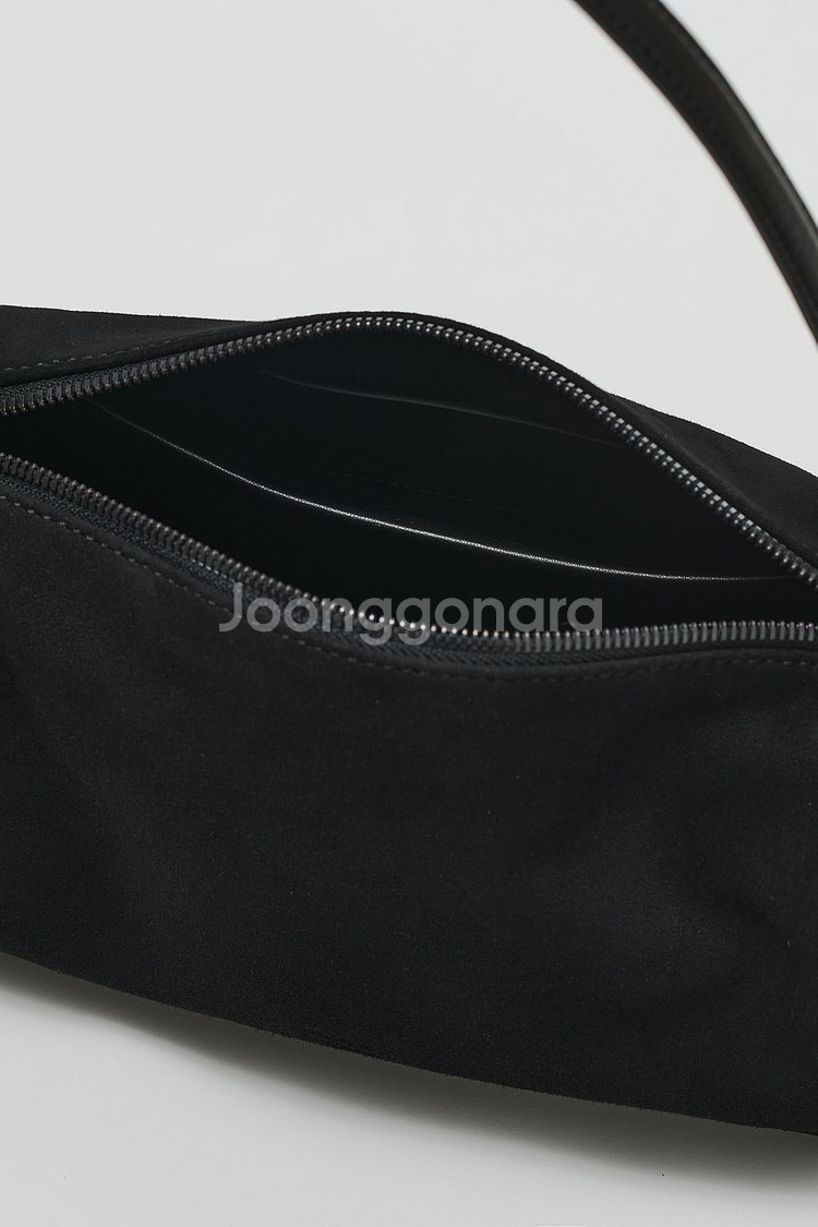 (새상품)파사드패턴 캐빈백 스웨이드 블랙--3