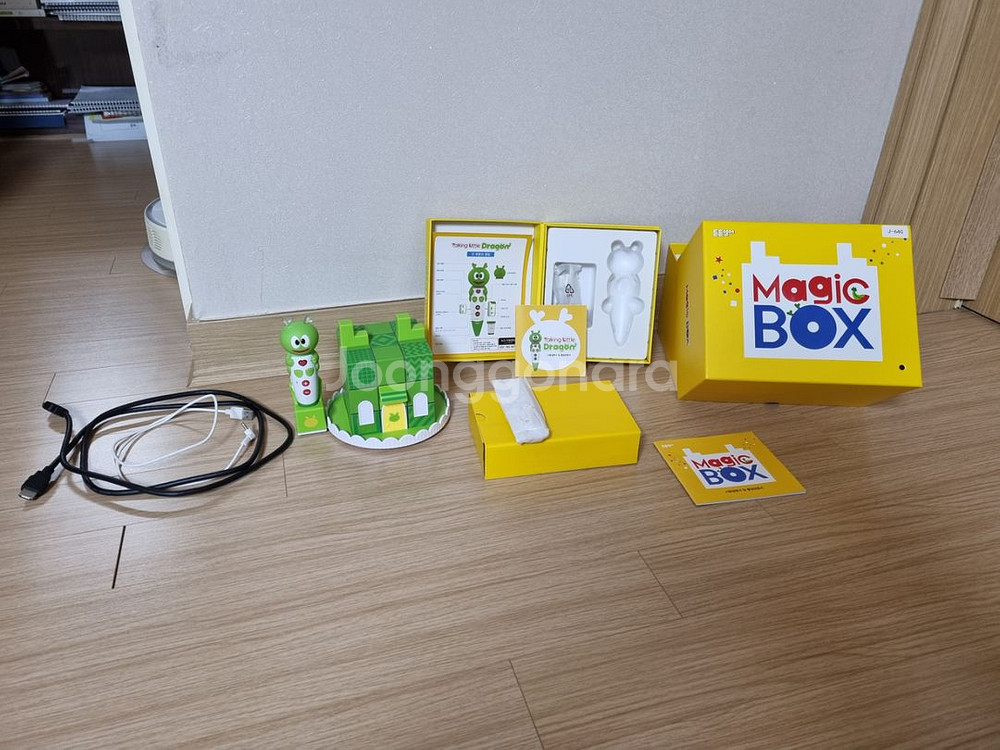 튼튼영어 규리앤프렌즈 매직박스 판매합니다--0