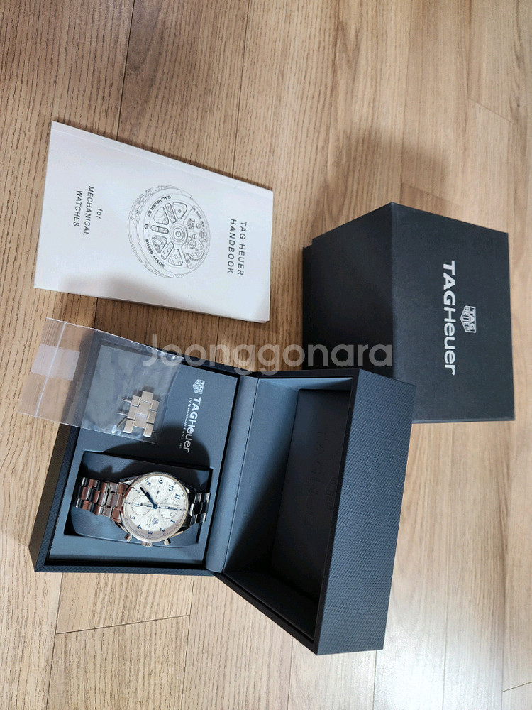 태그호이어 까레라 헤리티지 블루핸즈 크로노--0