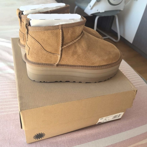 1135092어그-부츠(240)