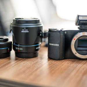 삼성 nx200 크롭 미러리스 카메라 렌즈셋