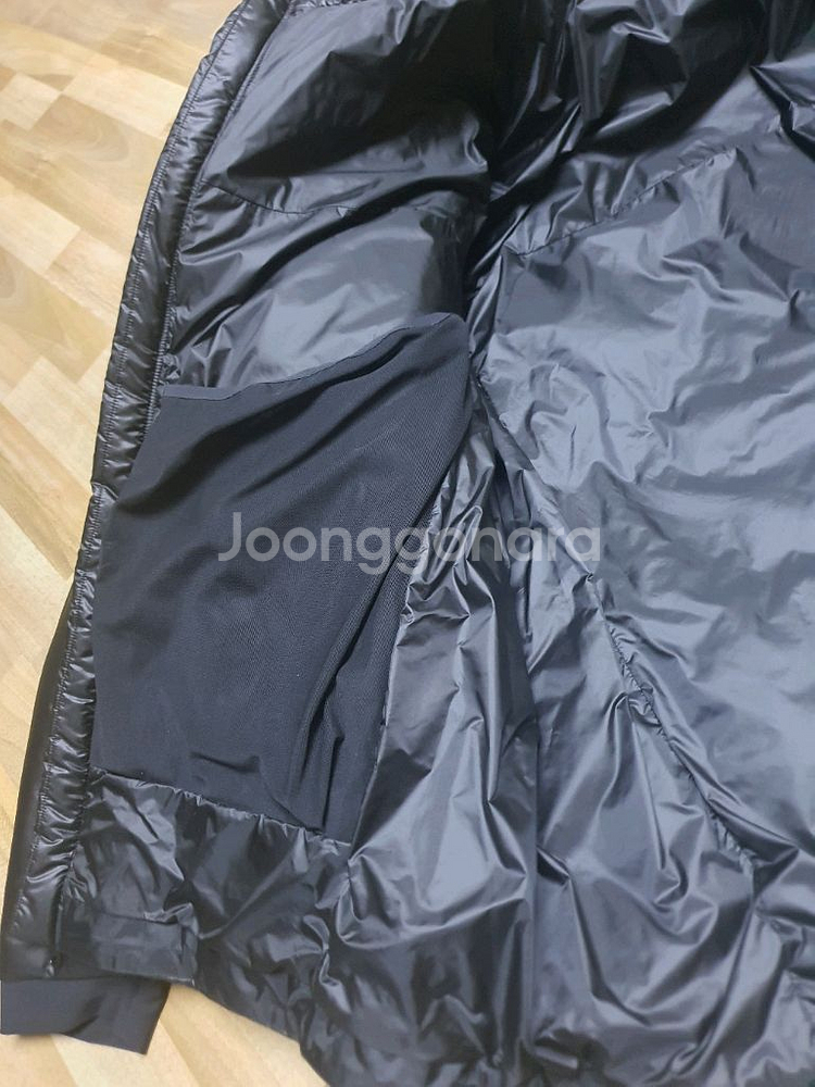 아크테릭스 오지 패딩--4