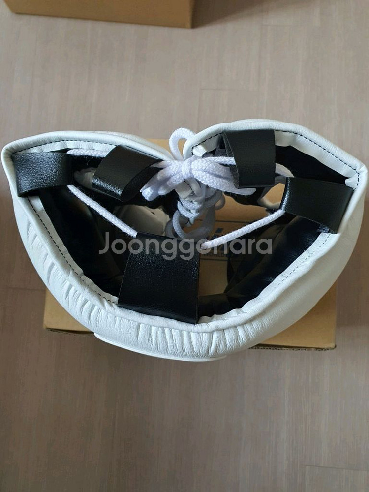 위닝 스파링세트 화이트컬러 (14온스 레이스+코보로 헤드기어 라지사이즈)--6