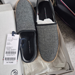 슬립온 스니커즈(타미힐피거/41)