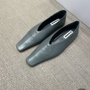 질샌더 여성 발레리나 플랫슈즈 38사이즈