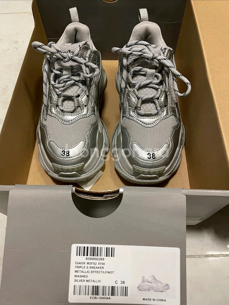 발렌시아가 트리플S 스니커즈--0