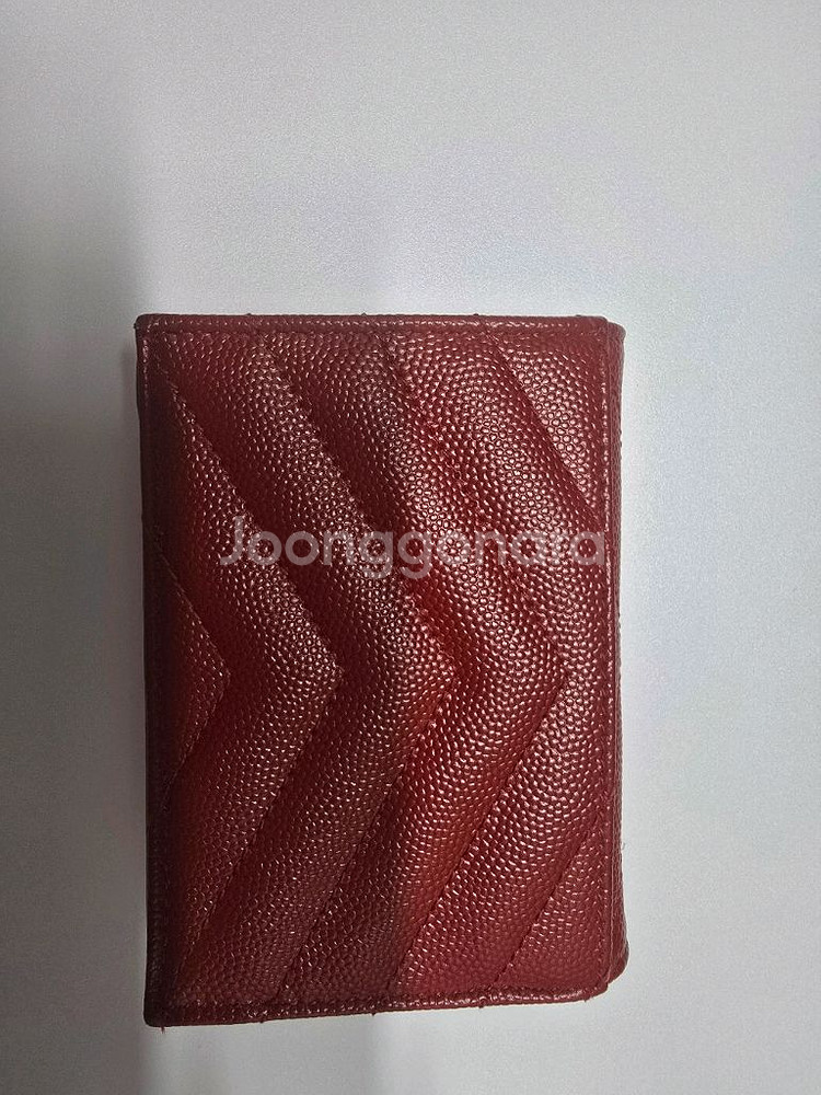 입생로랑 모노그램 마틀라세 반지갑 팝니다--2