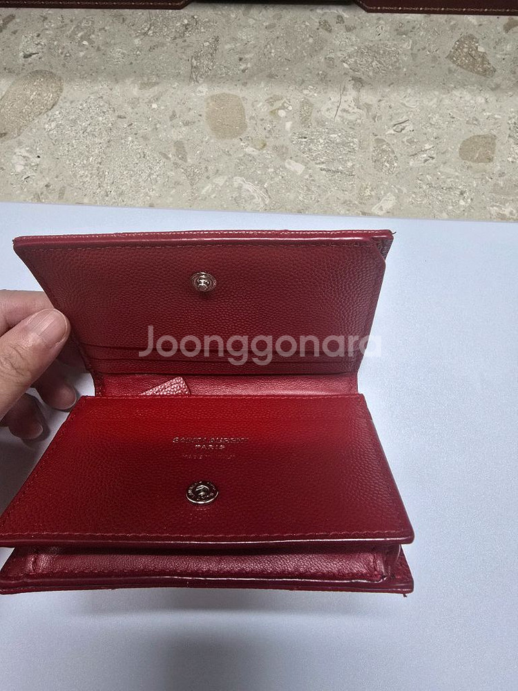 입생로랑 모노그램 마틀라세 반지갑 팝니다--6