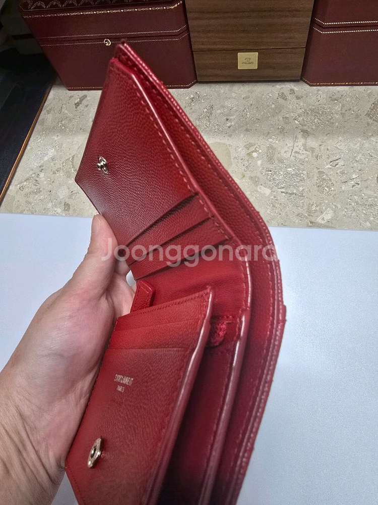 입생로랑 모노그램 마틀라세 반지갑 팝니다--5