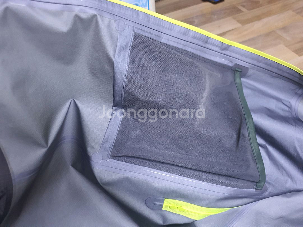 아크테릭스 알파 바람막이--5