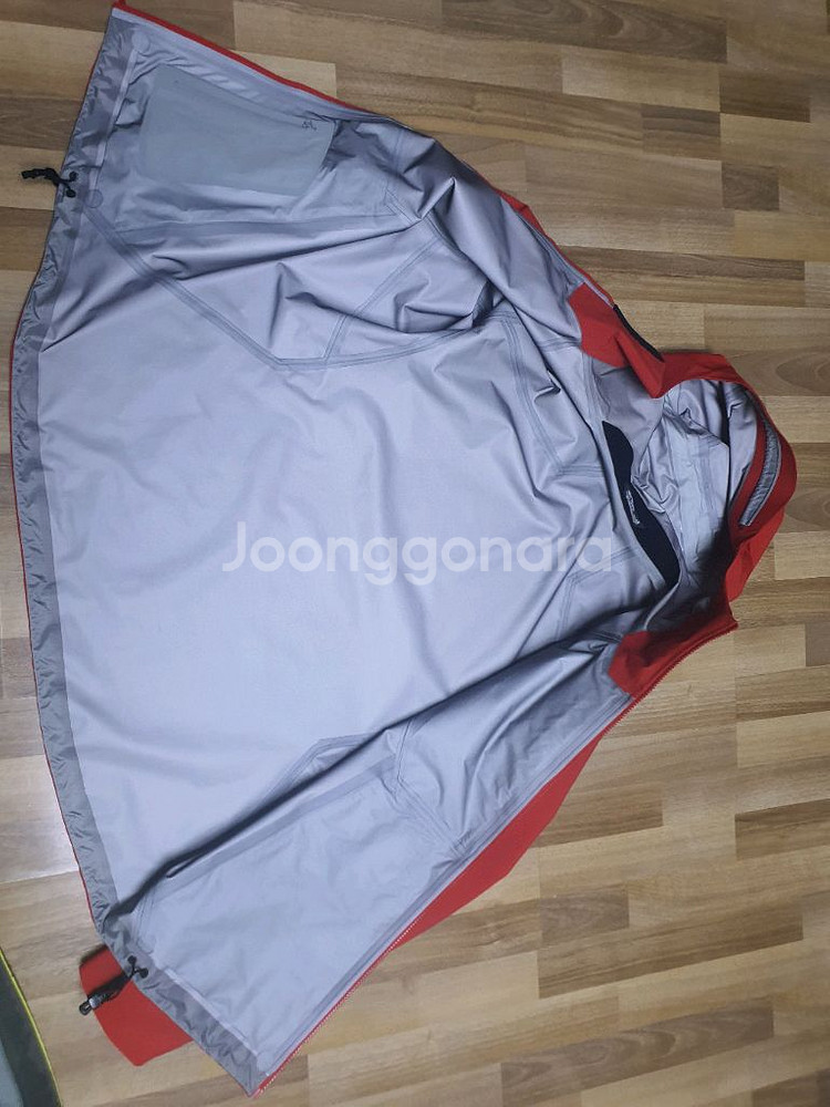 아크테릭스 랄레 바람막이--1