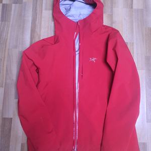 아크테릭스 랄레 바람막이