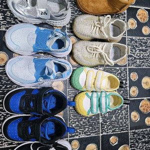 아동 신발 모음 (나이키/샌들/털부츠)