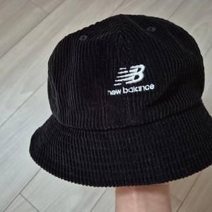 뉴발란스 키즈 코듀로이 버킷햇 52 모자