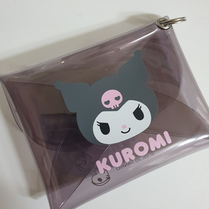 일본 산리오마켓에서 구매한 쿠로미 카드케이스 새제품