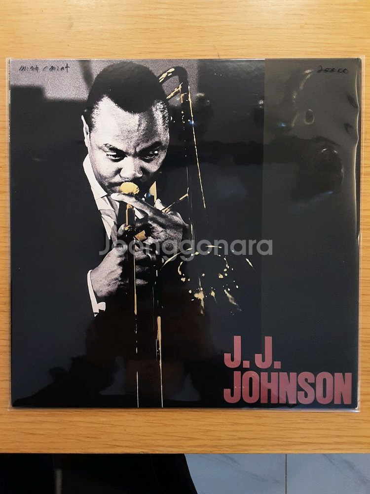 제이 제이 존슨 lp--0