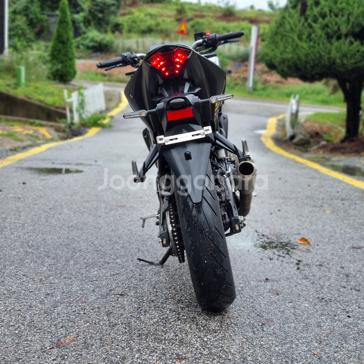 야마하 MT03 20년식 2만4천KM 아크라 구변완료--7