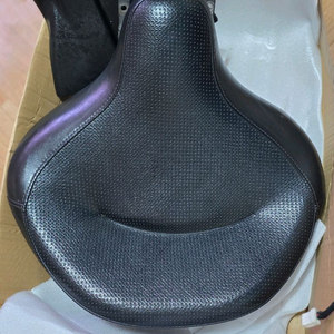 할리데이비슨 투어링 폴리스 스페셜 1인승 시트 팝니다