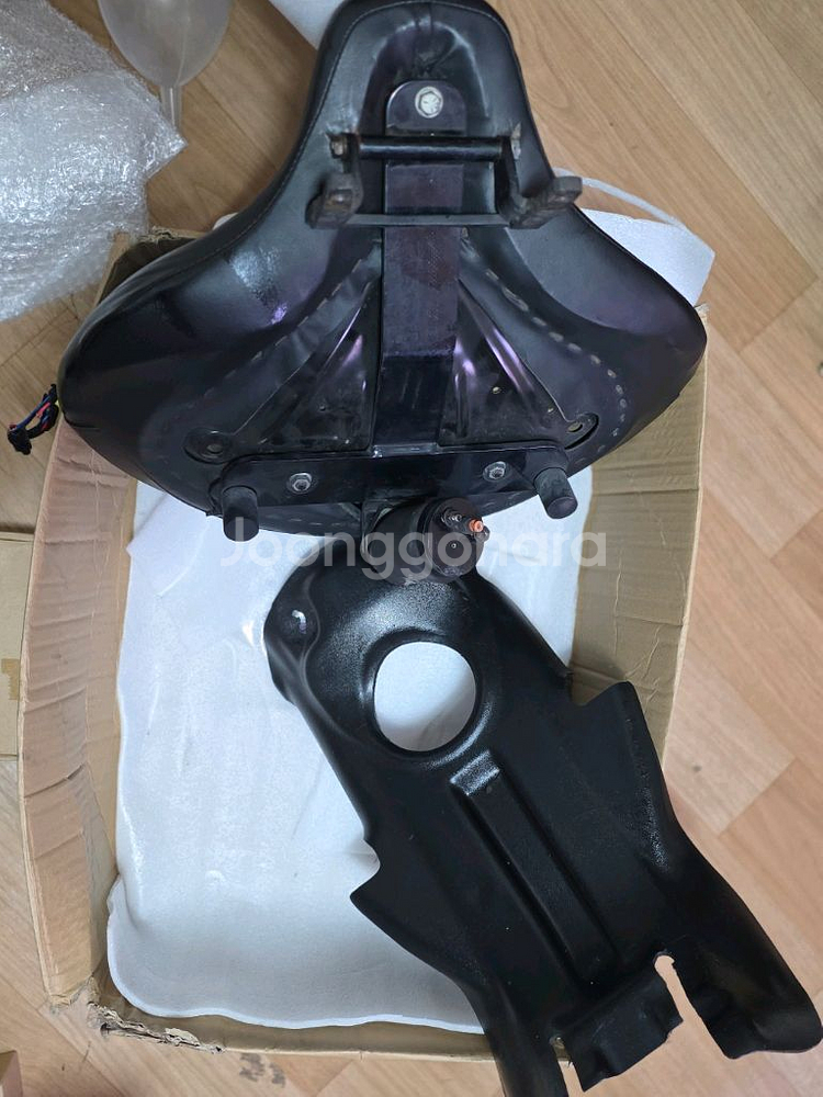 할리데이비슨 투어링 폴리스 스페셜 1인승 시트 팝니다--1