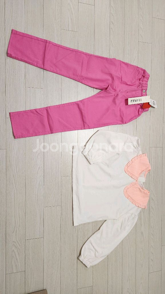 아이러브제이 핑크 바지 블라우스.세트. 새상품.--0
