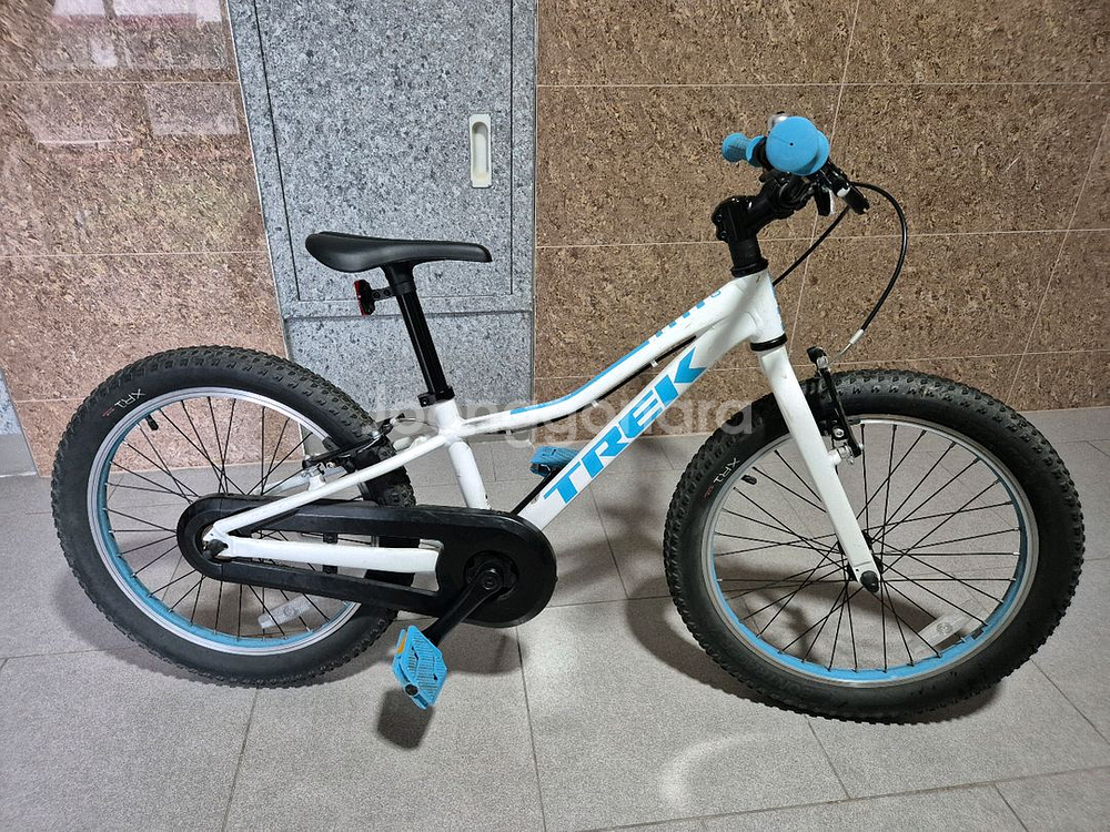 Trek precaliber 자전거 아동용 20인치--1