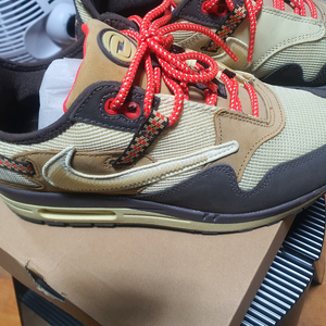 나이키 트래비스 스캇 맥스1