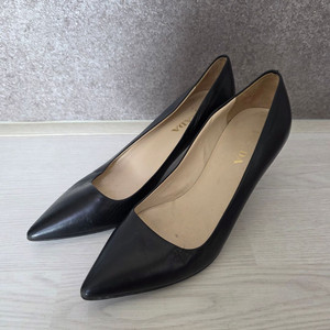 정품 프라다 여성 구두 (36)230사이즈