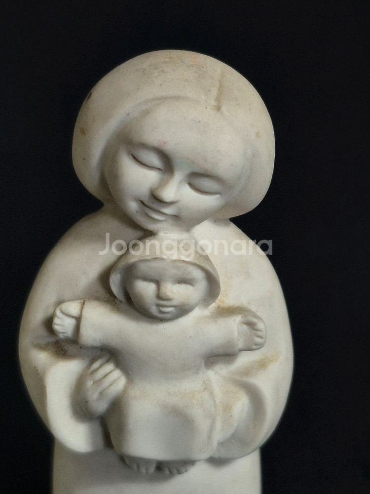 성모 마리아 조각상 2점--2