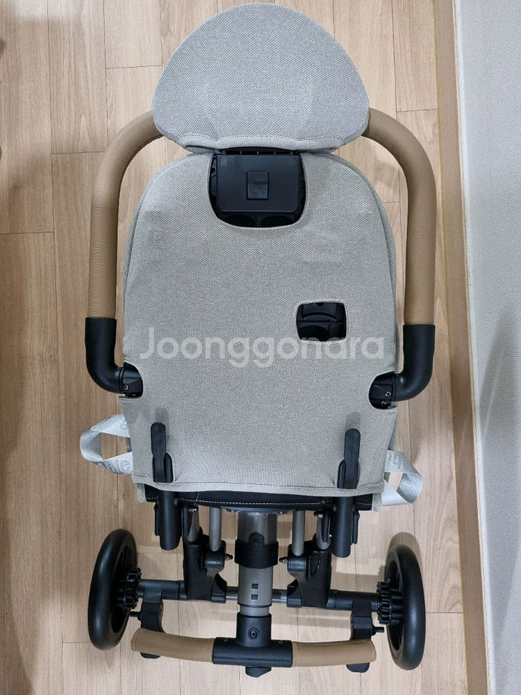 에이블 유모카 플러스 트라이크 새상품 베이지색상--1