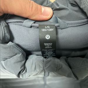 룰루레몬 경량패딩조끼