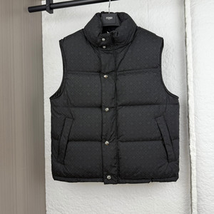 [크롬/하츠] 새상품 / 패딩조끼 / 약 110~115