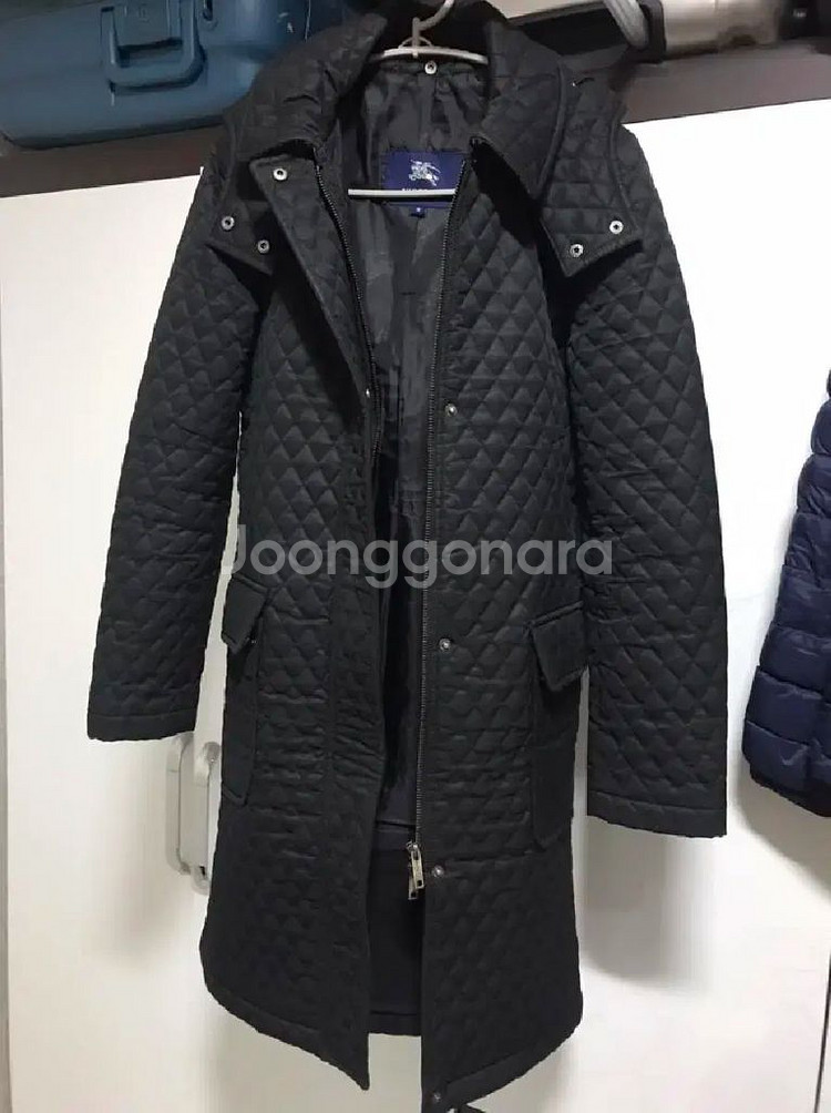 정품 버버리 누빔코트 55--0