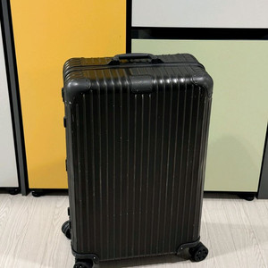 리모와 오리지널 블랙 체크인L