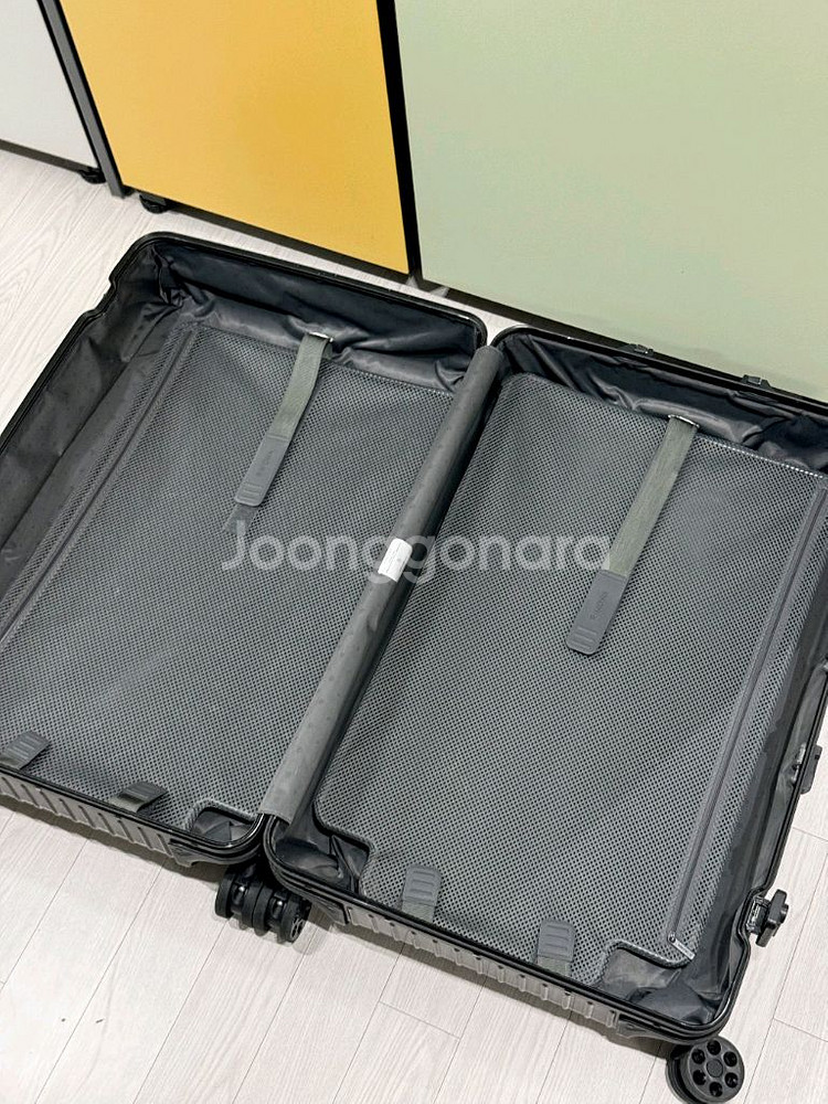 리모와 오리지널 블랙 체크인L--5