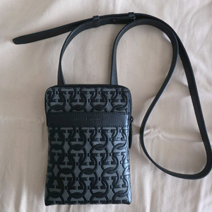 살바토레 페라가모 간치니 크로스백