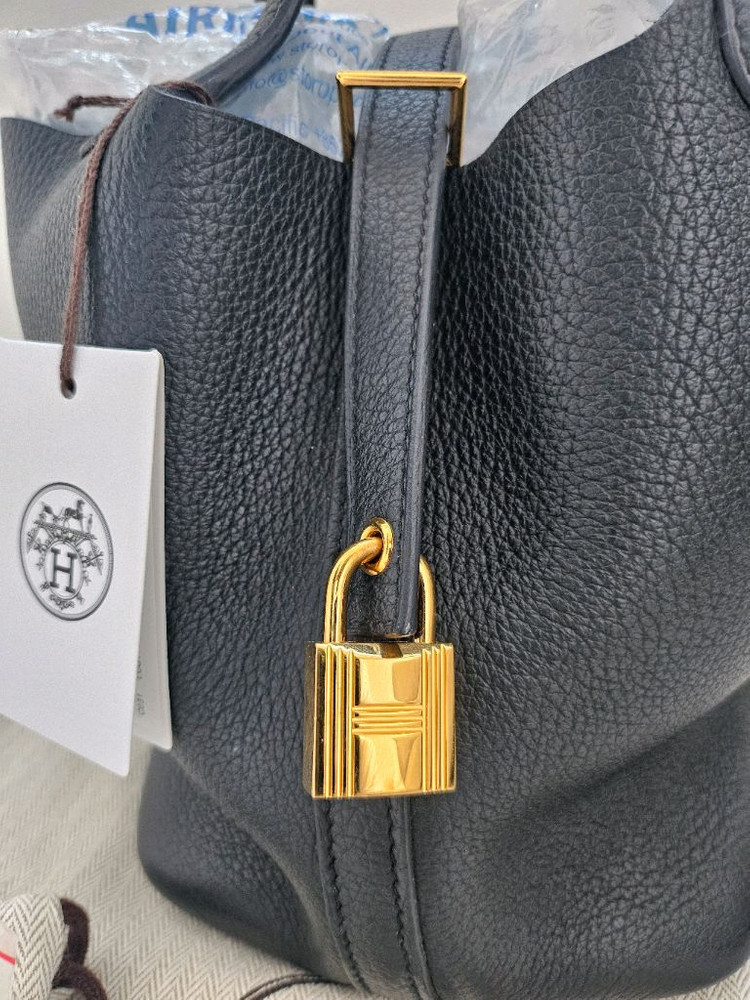 에르메스 피코탄18 블랙 이미지