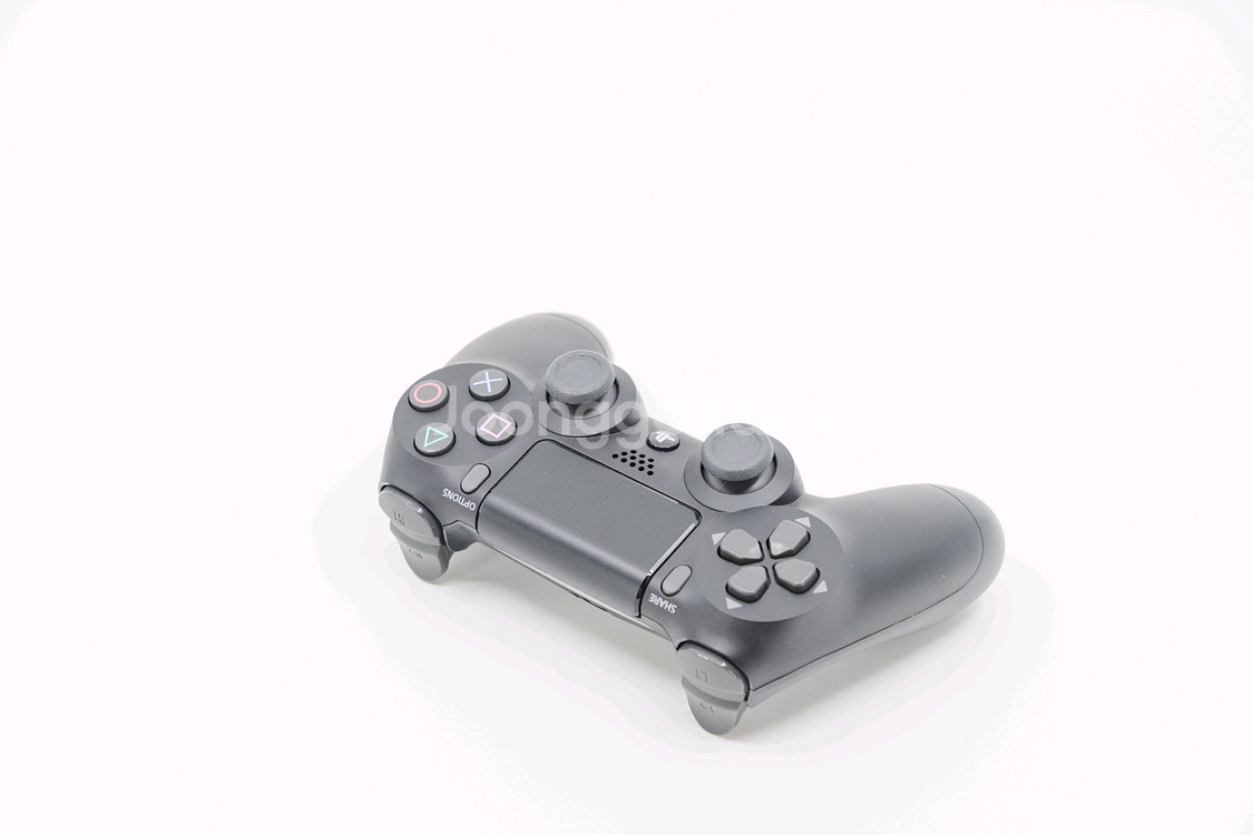 소니 플레이스테이션4 Pro (CUH-7017B)--5