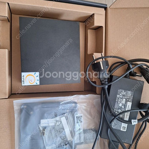 아수스 pn64 초미니PC i7 32G램 SSD512