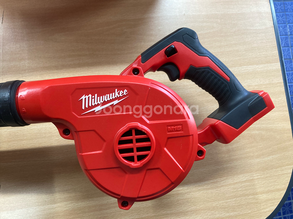 밀워키 18V M18BBL-0 파워 송풍기 베어툴--1