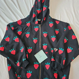 리미떼두두 딸기 후드집업 2xl