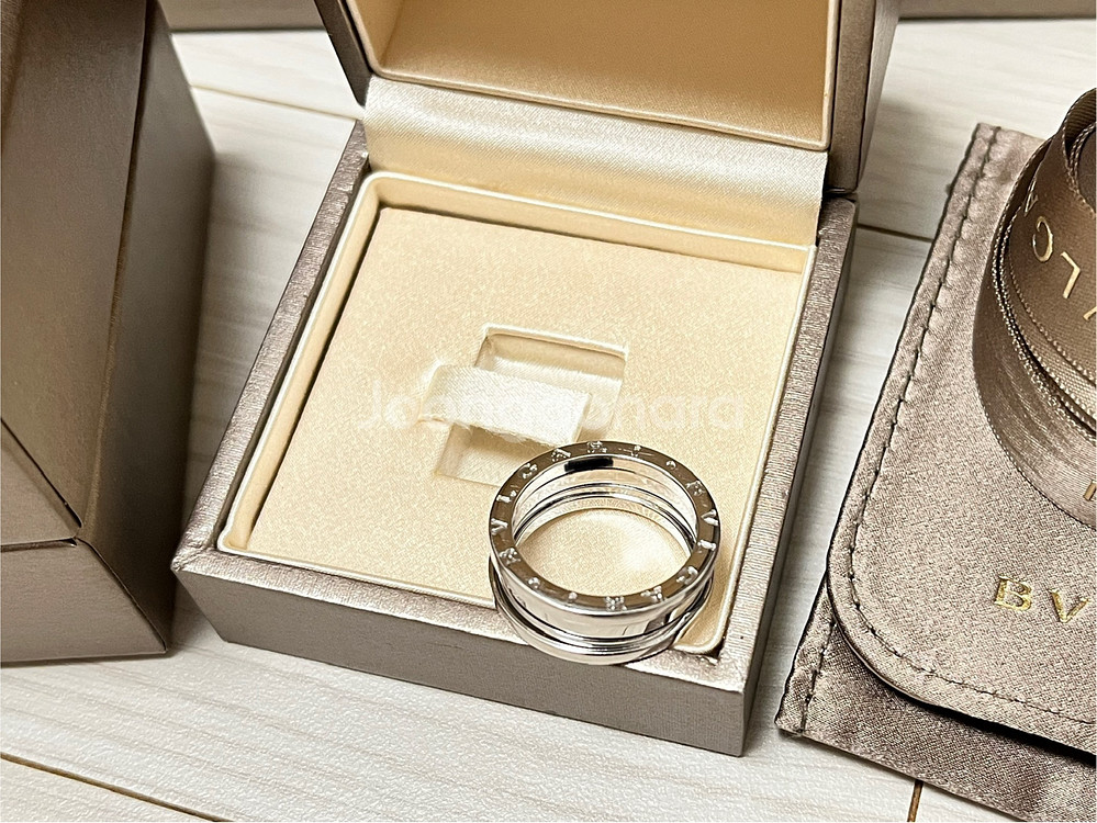 (거래중) 불가리 비제로원 링 3밴드 18k 화이트골드--4