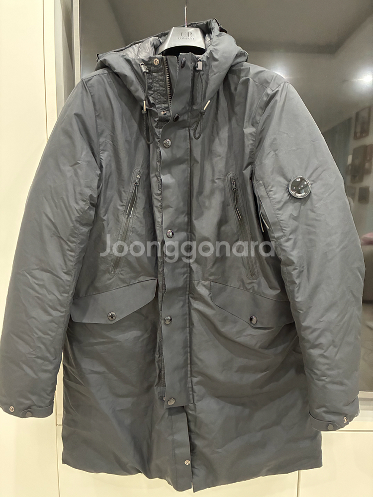 cp컴퍼니 다운패딩파카 50사이즈--0