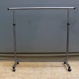 빈티지 이동식 매장용 행거 판매합니다가로길이 1200m