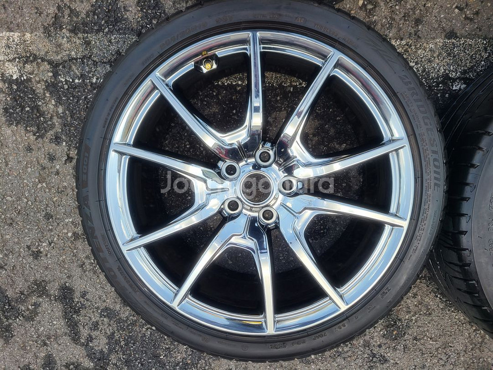 제네시스 G70 19인치 크롬 휠타이어 팝니다--2