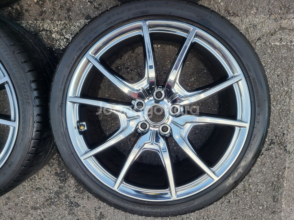 제네시스 G70 19인치 크롬 휠타이어 팝니다--3