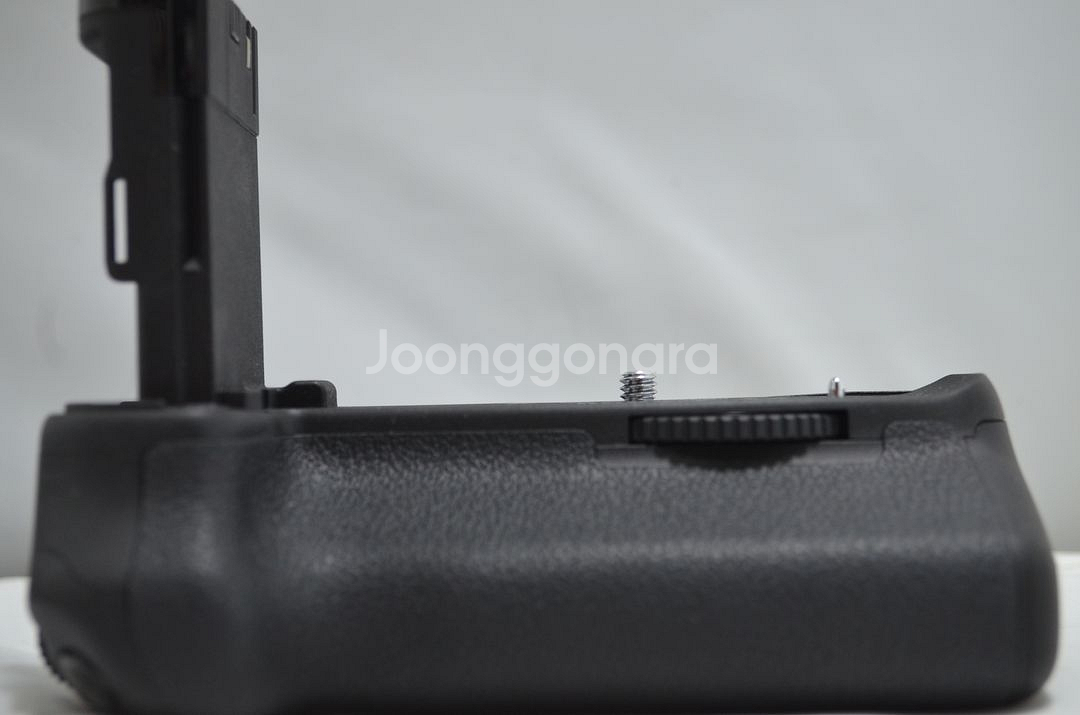 세로그립캐논BG-R10 BG-E22 BG-E20.E21 E11.E13. E14 E18.E2.E7.E6.E5.E9.--6